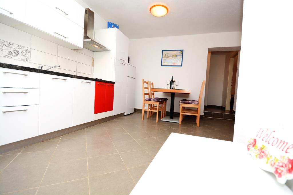 Apartments Katarina Veli Rat Luaran gambar