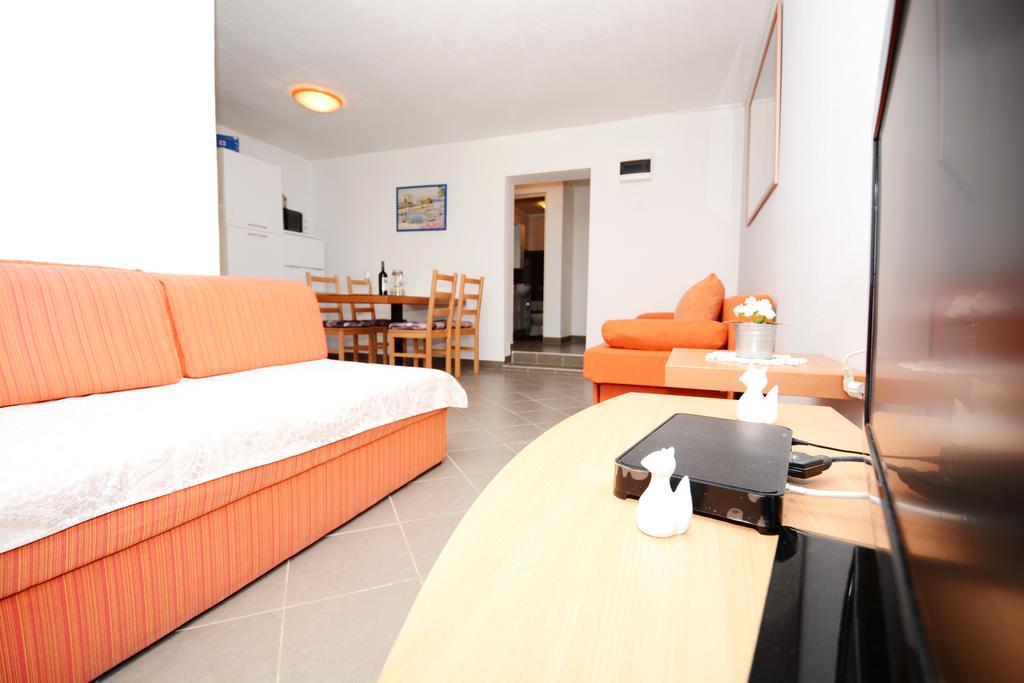 Apartments Katarina Veli Rat Luaran gambar