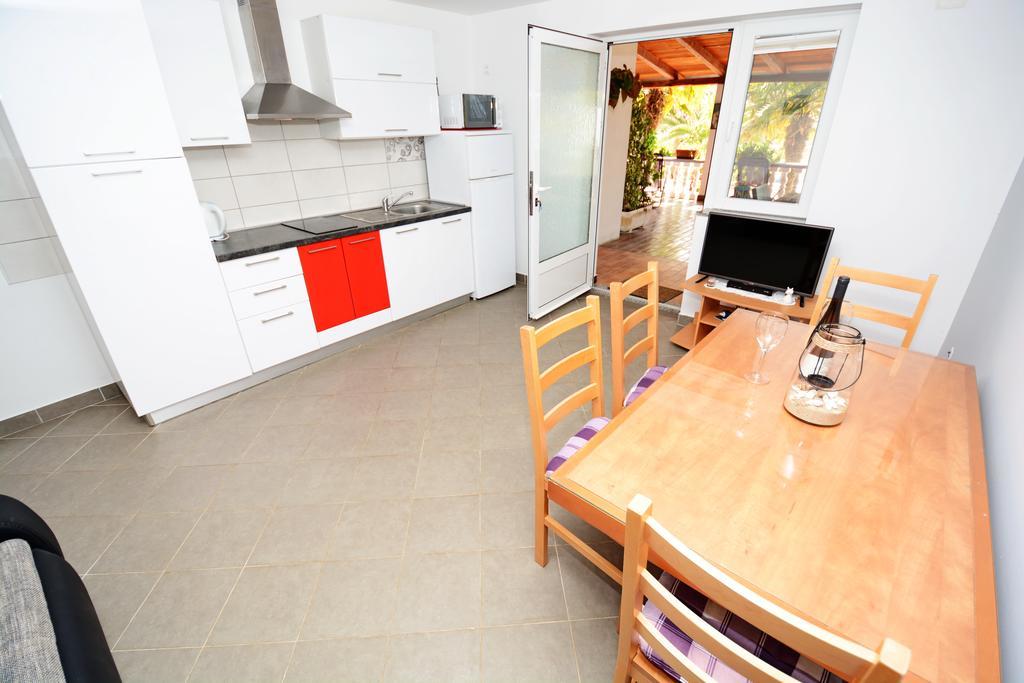 Apartments Katarina Veli Rat Luaran gambar