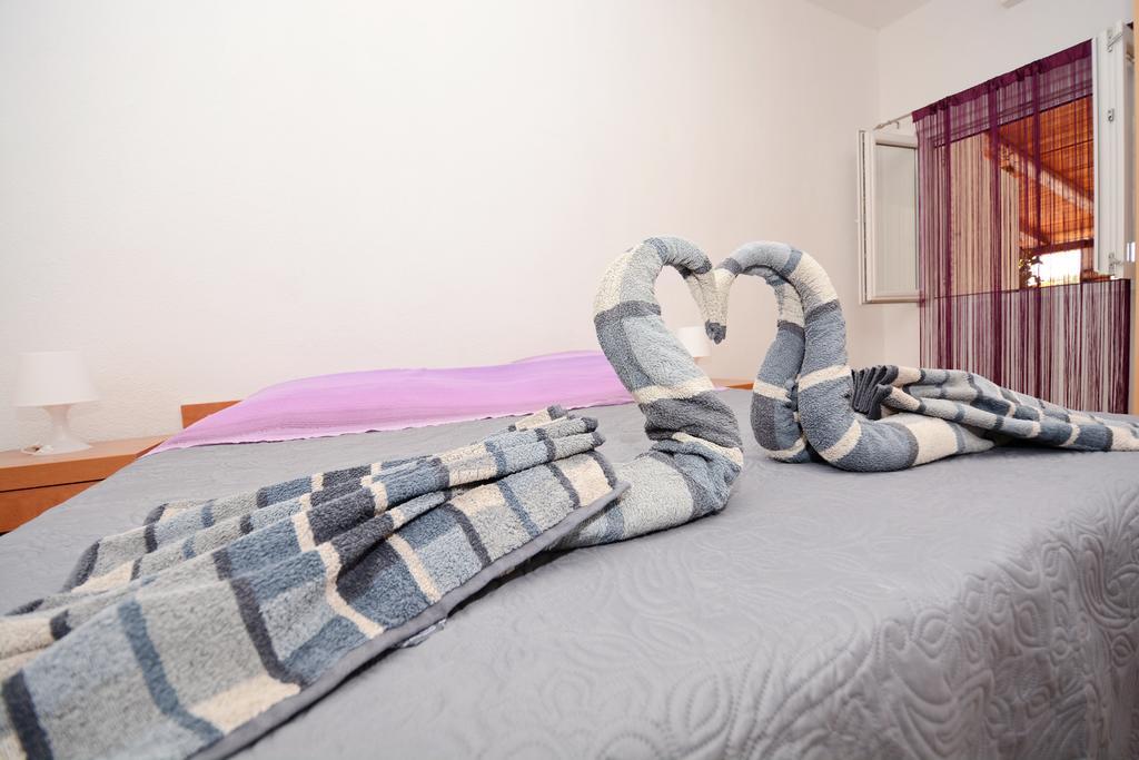 Apartments Katarina Veli Rat Luaran gambar